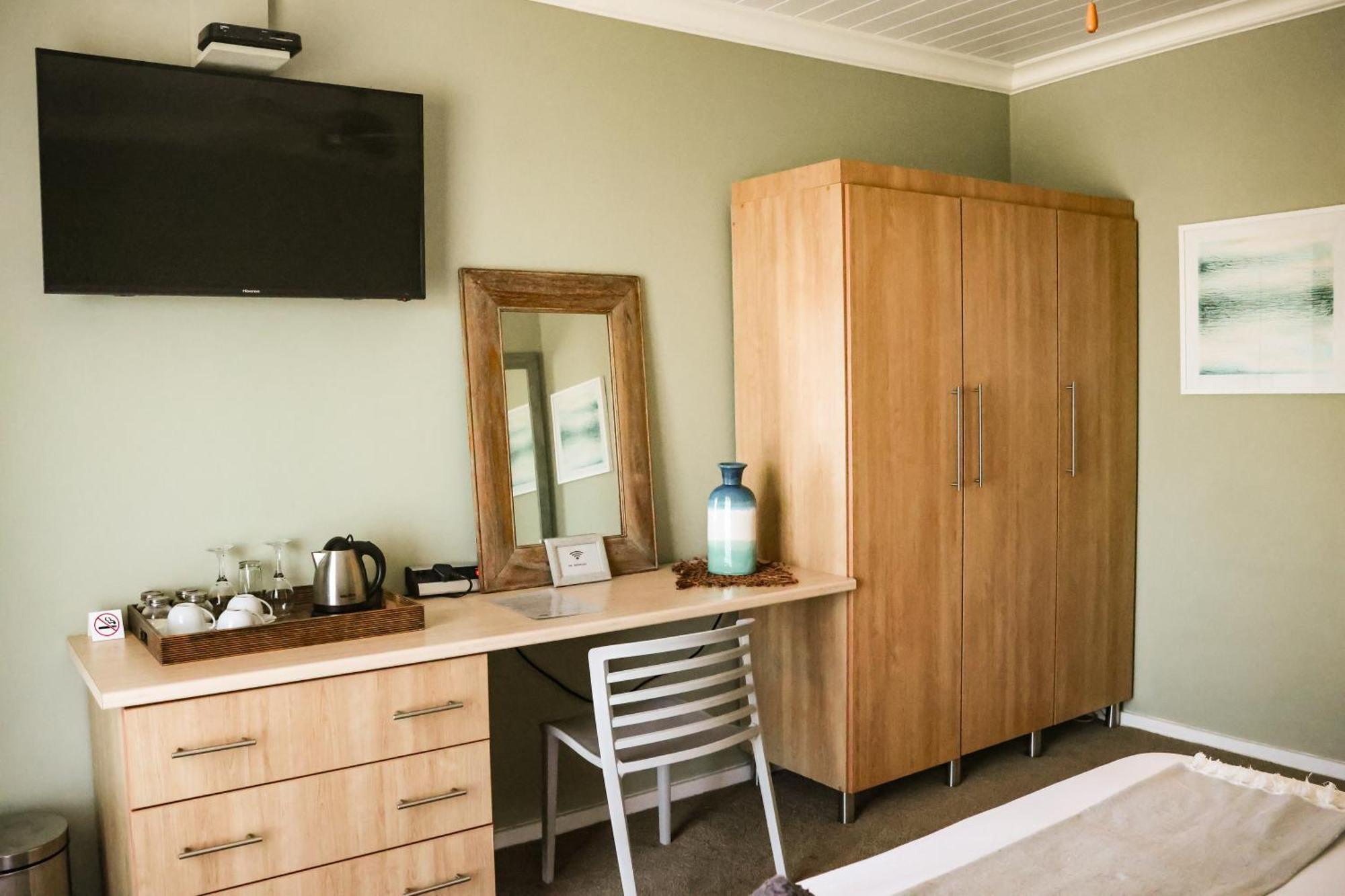 The Terrace Bed and Breakfast East London Exteriör bild